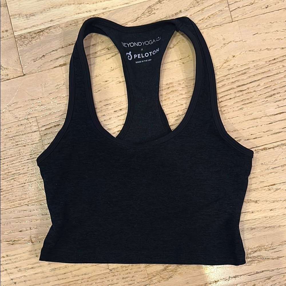 Beyond Yoga x Peloton Black Racerback Tank w/ Bra - Size Small EUC